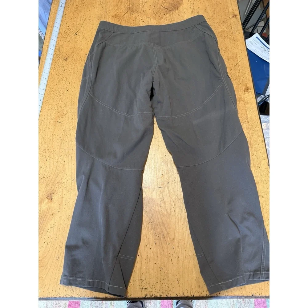 Mountain Hardwear Mens Pants Mens XL Ripstop Nylon w Polyester Lining. GOPCORE